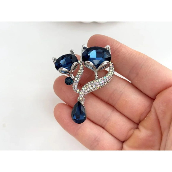 XL Blue & Iridescent Rhinestone Silver Toned Double Fox Large Dangle Brooch - Picture 3 of 8